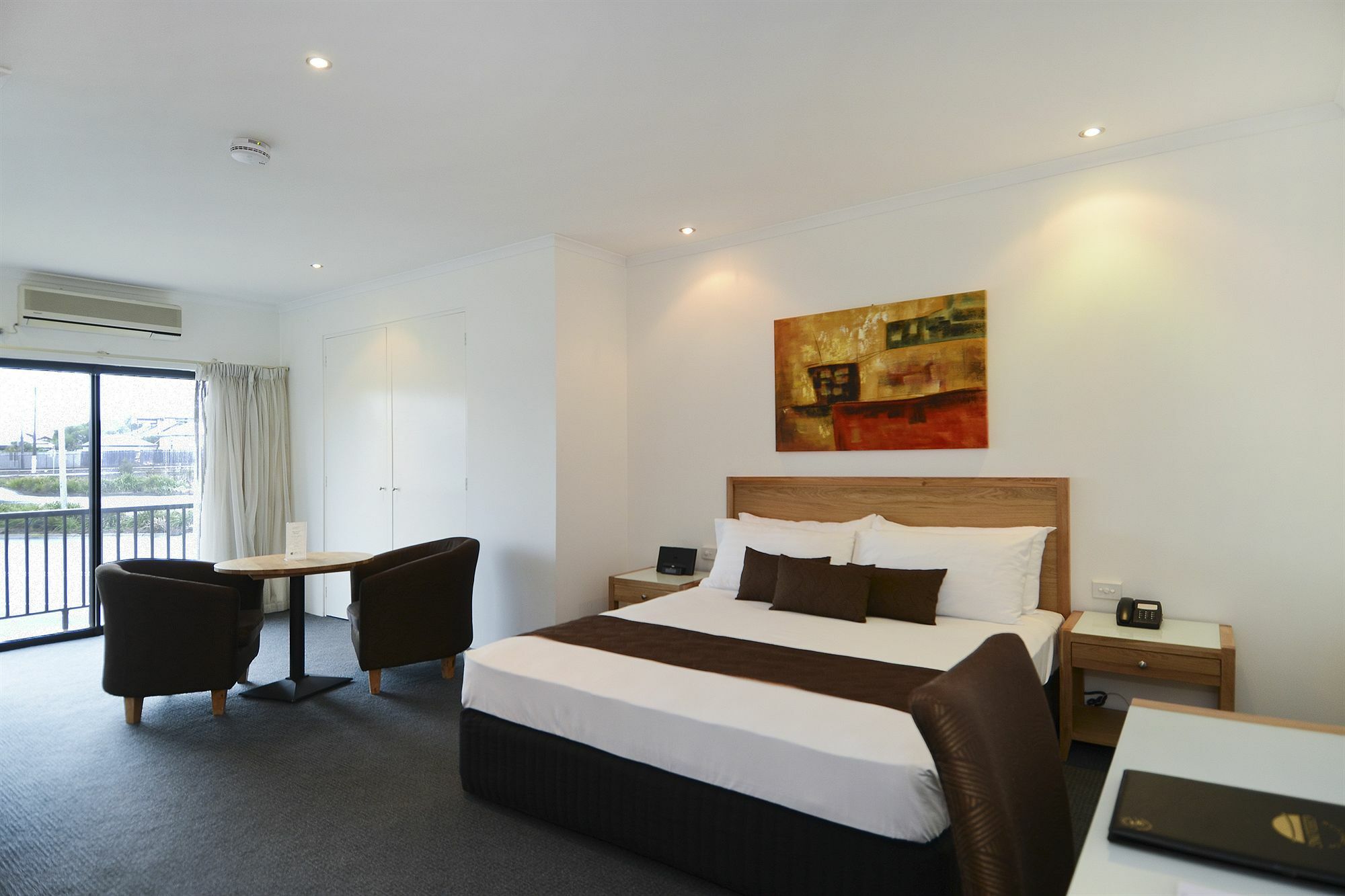 Best Western Geelong Motor Inn & Serviced Apartments Экстерьер фото